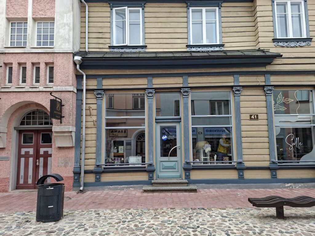 Koputa3X, Rüütli 41a, Pärnu